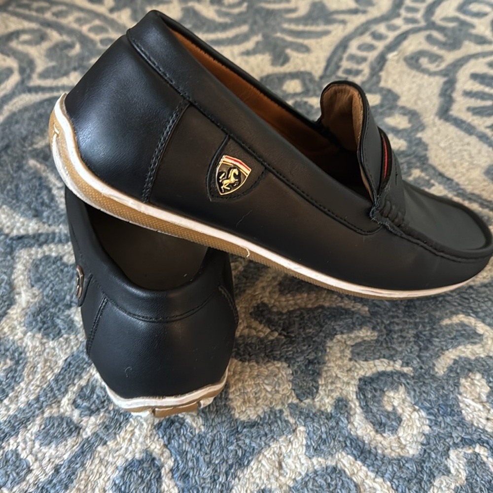 Used Black Men’s Loafers - US Size 9.5 - Picture 2 of 5